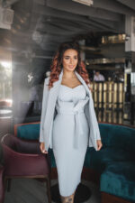 Trijų dalių elegantiškas kostiumas