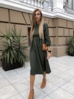 Romantiško stiliaus elegantiška suknelė