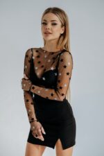 Juodos spalvos palaidinė iš permatomo audinio su žvaigždutėmis