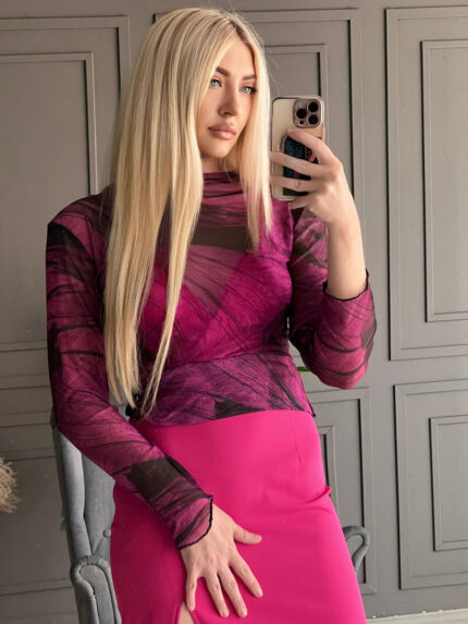 Rožinė permatoma palaidinė su įsiūtu topu