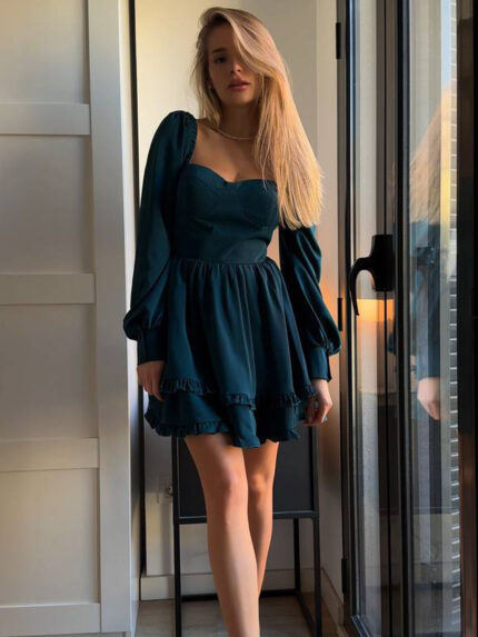 Trumpa smaragdo spalvos suknelė – VIP Dress Trumpa smaragdo spalvos suknelė