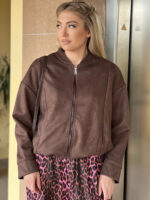 Moteriška ruda striukė su užtrauktuku