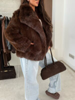 Rudos spalvos eko kailinukas